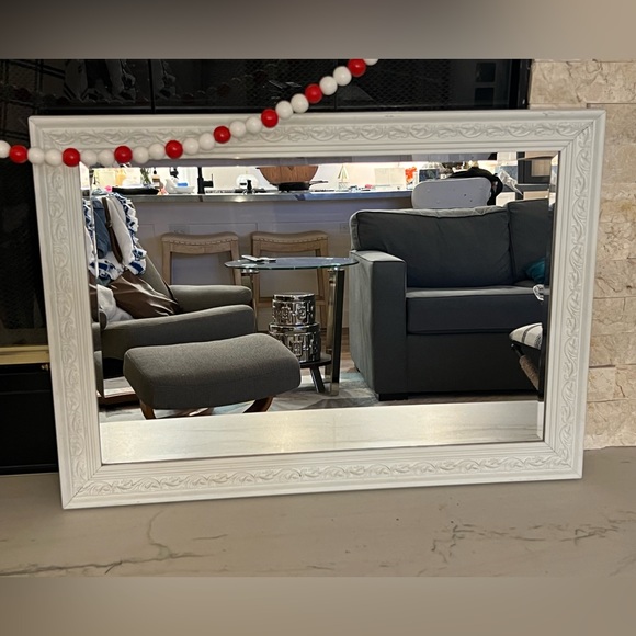 Vintage framed Rectangular beveled Mirror Frame repainted to white was gold - Picture 3 of 10